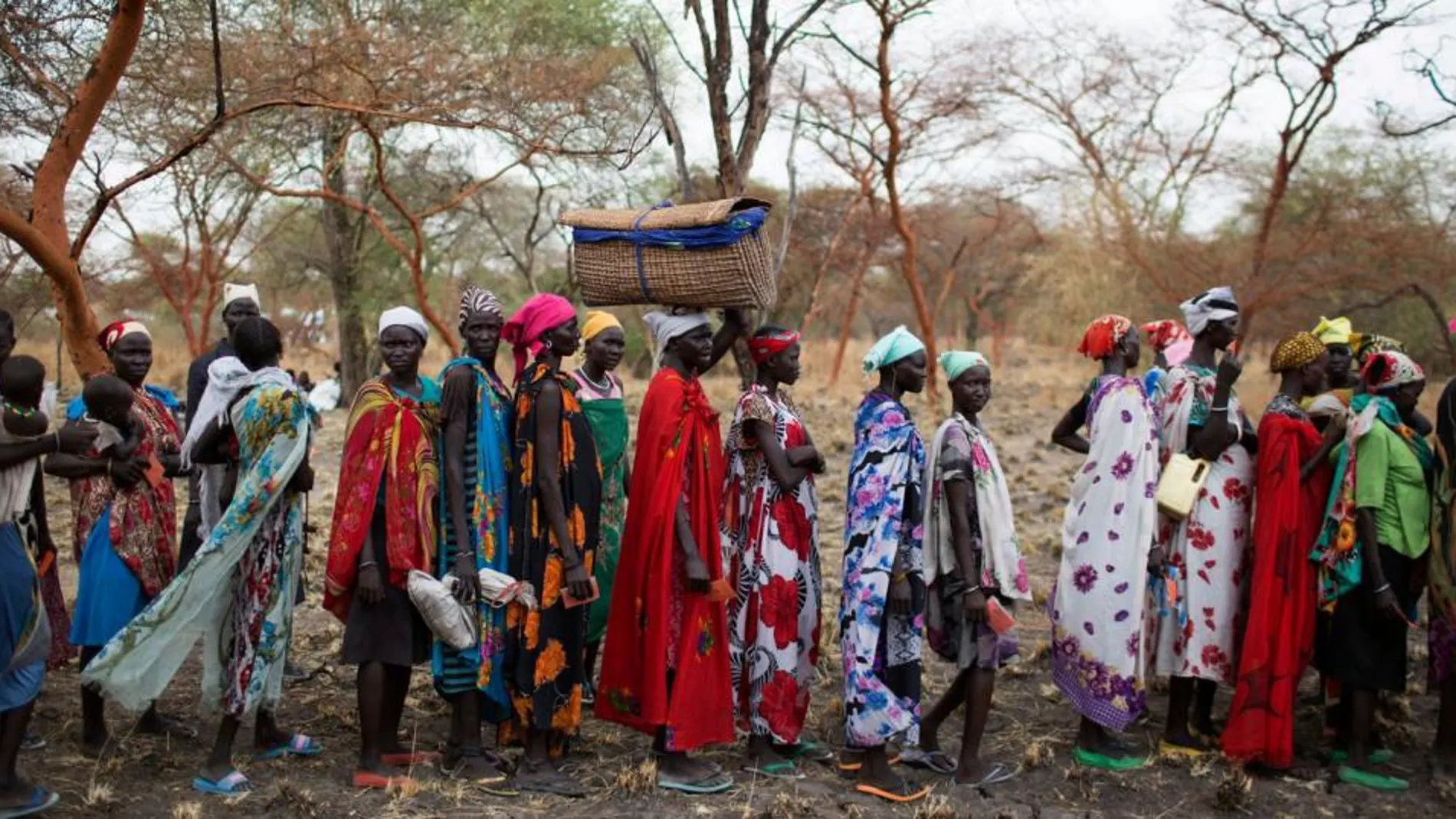 Varias jóvenes en Sudán del Sur / Reuters