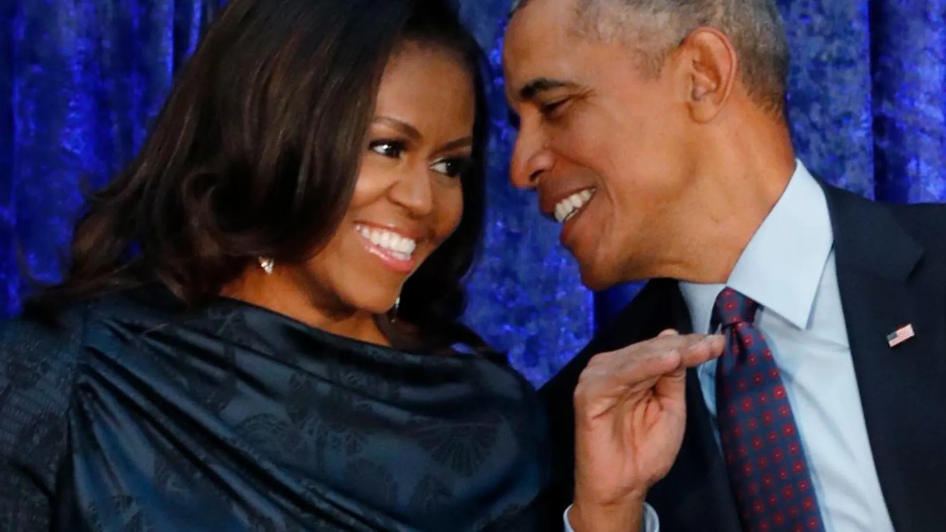 Barack Obama y Michelle Obama en un acto en Washington este año. REUTERS/Jim Bourg