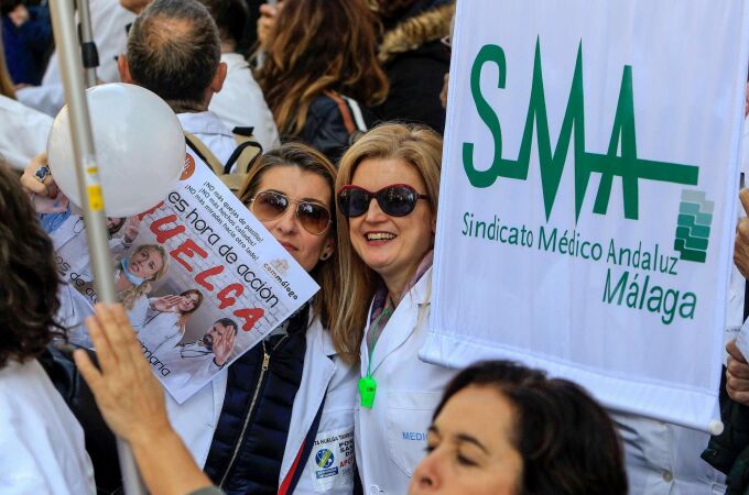 Protesta de profesionales sanitarios / Foto: Manuel Olmedo