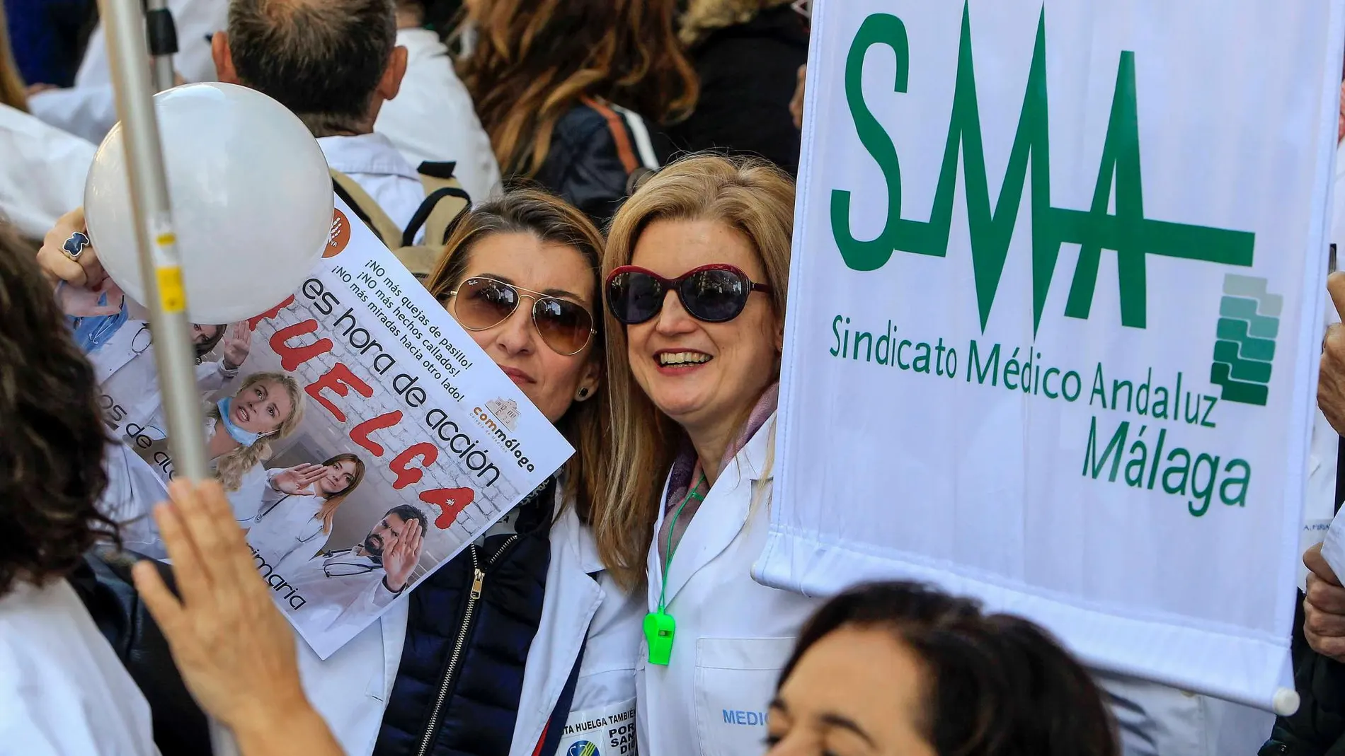 Protesta de profesionales sanitarios / Foto: Manuel Olmedo