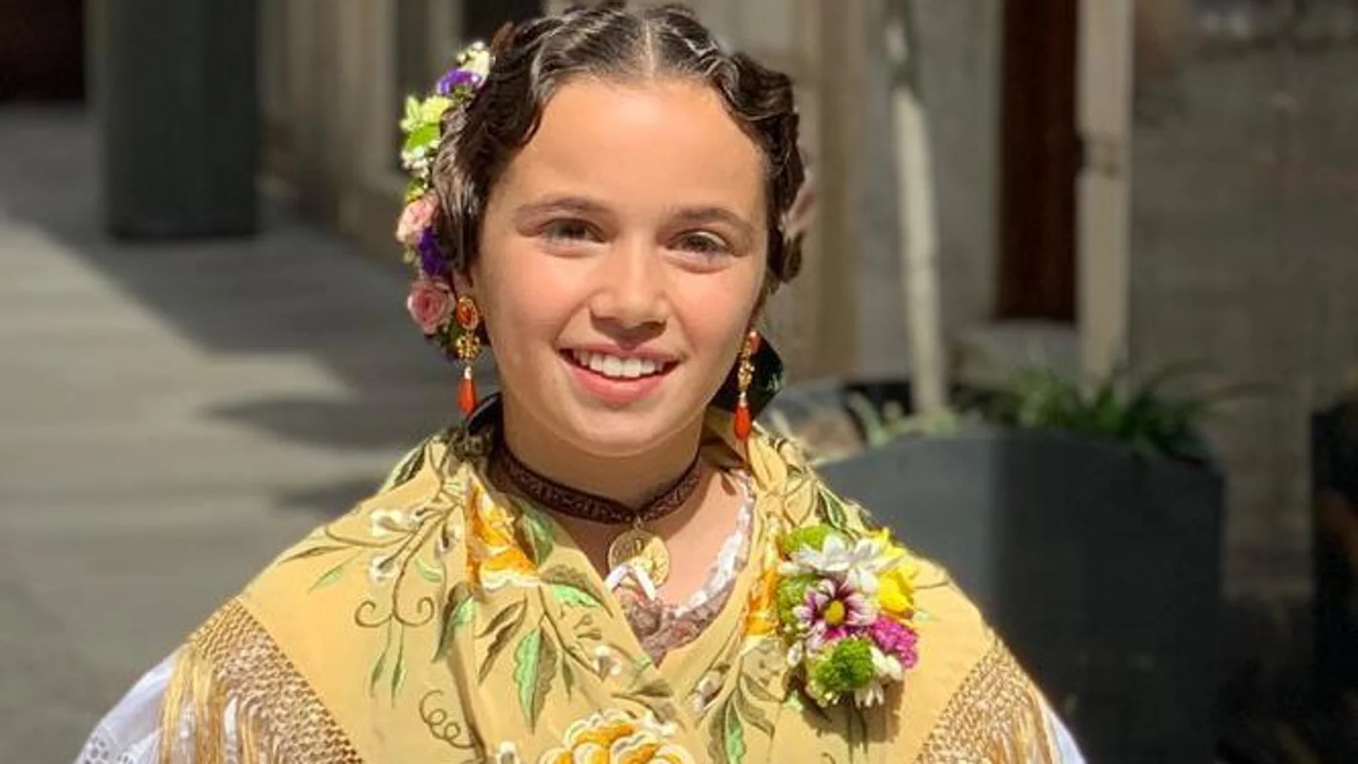 Candela Sánchez_ Reina de la Huerta Infantil. Peña El Ciezo: “Hay que disfrutar al máximo y no perder las costumbres”