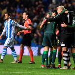 Los jugadores del Betis celebran su clasificación para cuartos de final de la Copa del Rey