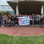 Estudiantes del IES Ega en San Adrián (Navarra) durante la jornada de huelga