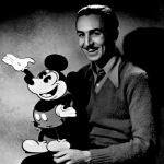 Mickey Mouse con su creador Walt Disney /Foto: Reuters