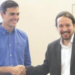 Sánchez explota su versión más informal en su encuentro con Pablo Iglesias