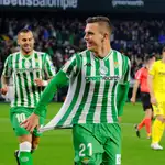  El Betis supera al Villarreal (2-1): Lo Celso y Pau López salvan a Setién