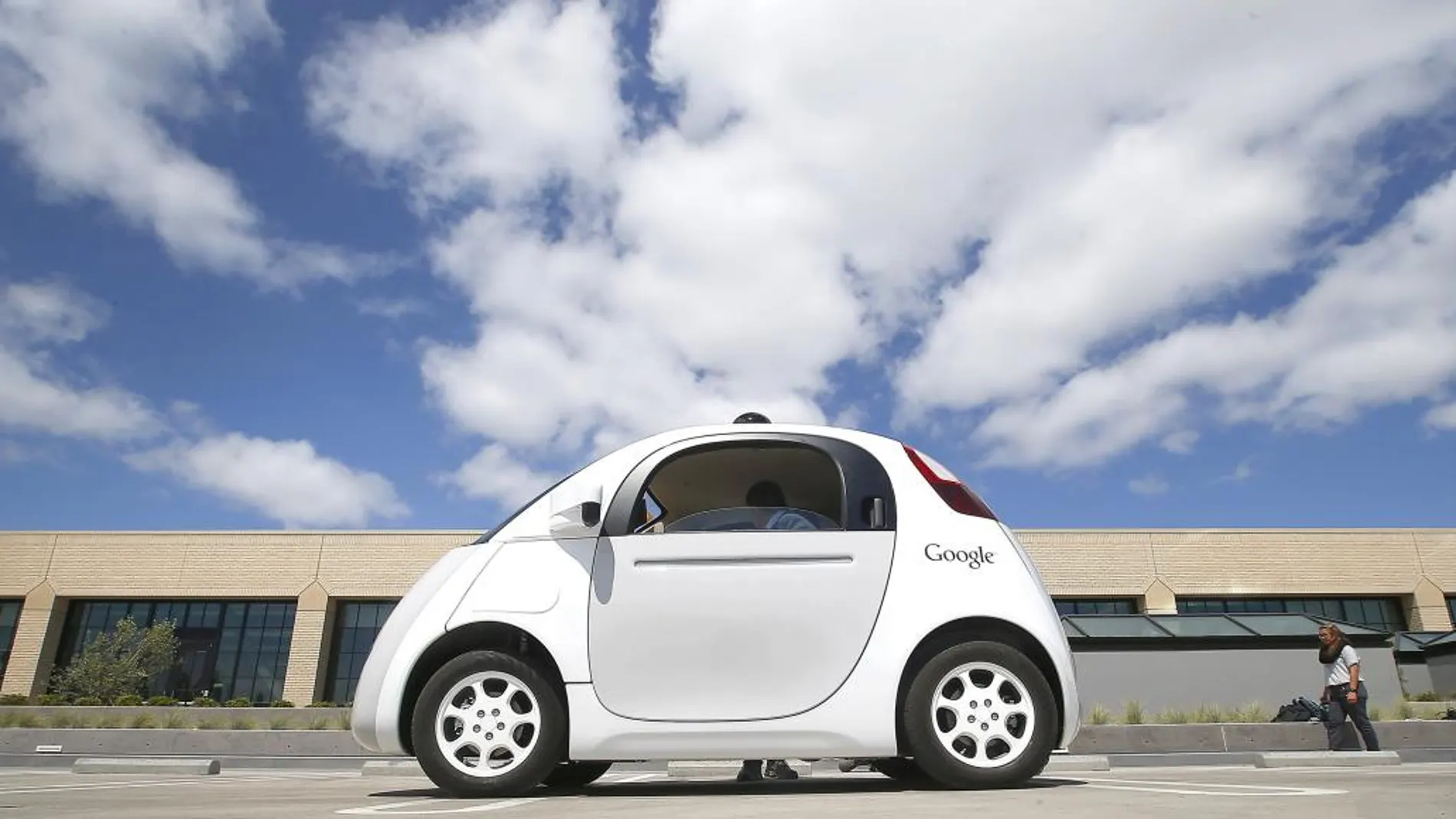 El coche sin conductor de Google, uno de los pioneros