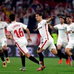 El delantero francés del Sevilla Wissam Ben Yedder celebra tras marcar su tercer gol ante la Real Sociedad / Foto: Efe