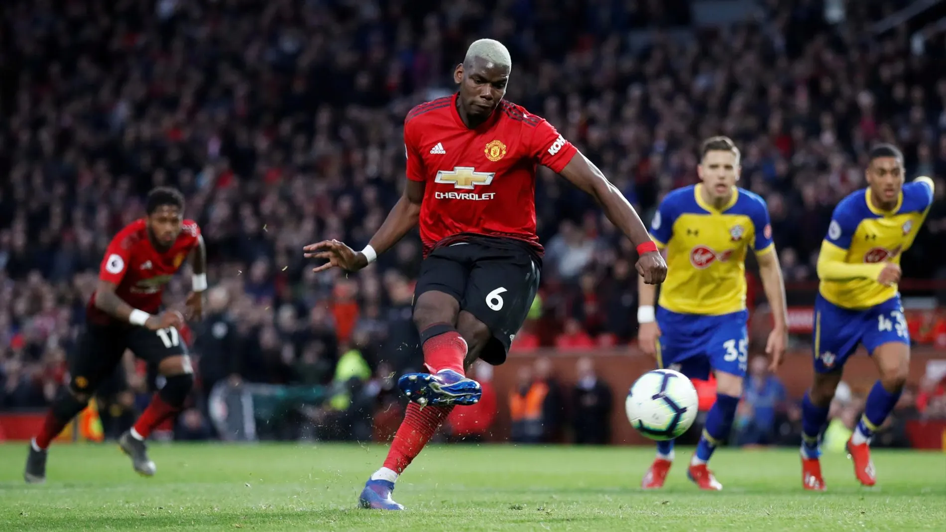 Pogba, con el Manchester United