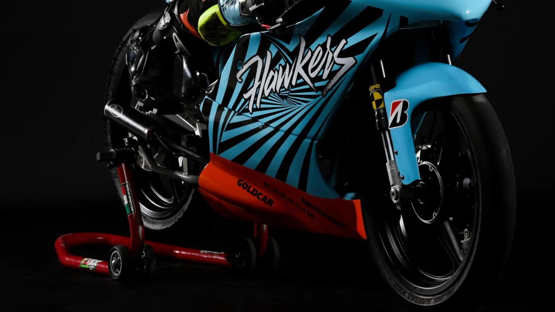 Las motos de la Hawkers Cup están fabricadas por Corse Factory