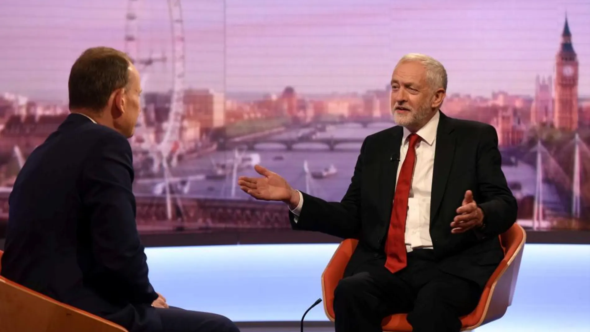 Jeremy Corbyn, durante la entrevista en la BBC.
