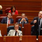 El presidente Juan Vicente Herrera, en una de sus últimas intervenciones en el Pleno de las Cortes