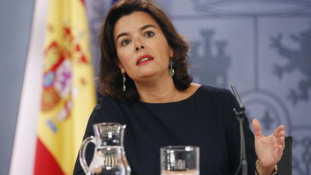 Soraya Sáenz de Santamaría durante la rueda de prensa tras el Consejo de Ministros