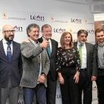 El alcalde de León, Antonio Silván, en la presentación de una nueva edición del «Desafío Solidario»