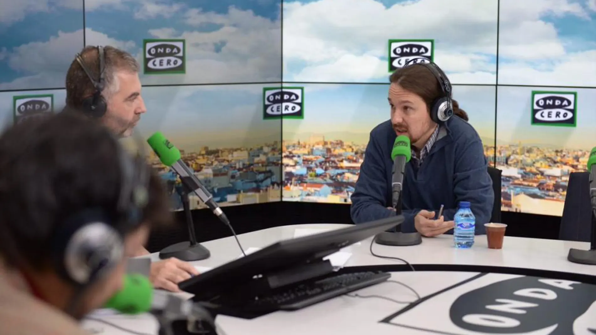 Pablo Iglesias, durante la entrevista en «Más de Uno»