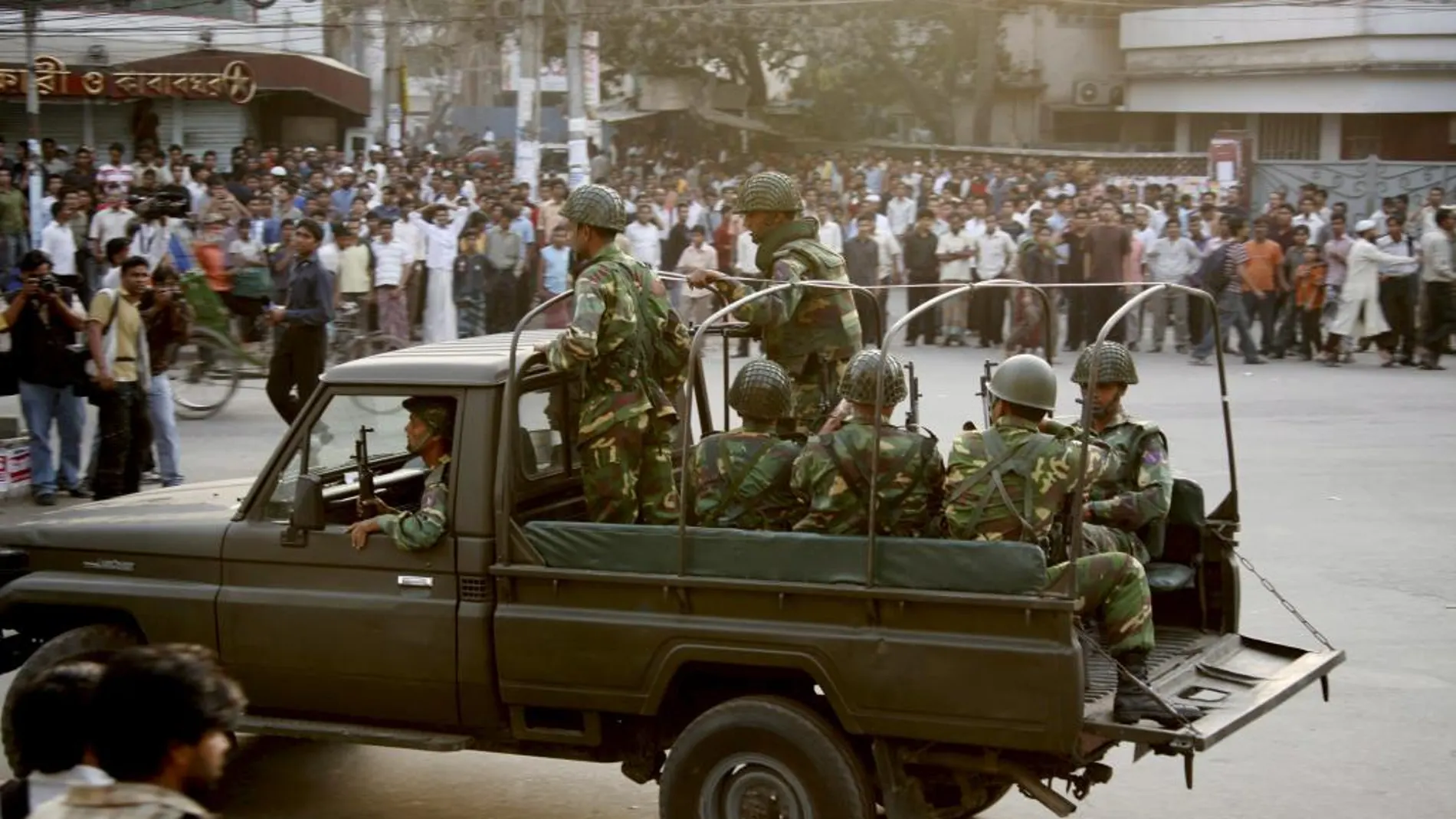 Soldados del ejército de Bangladesh en Dacca, en una imagen de archivo