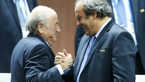 Michel Platini Joseoh Blatter el pasado mes de mayo