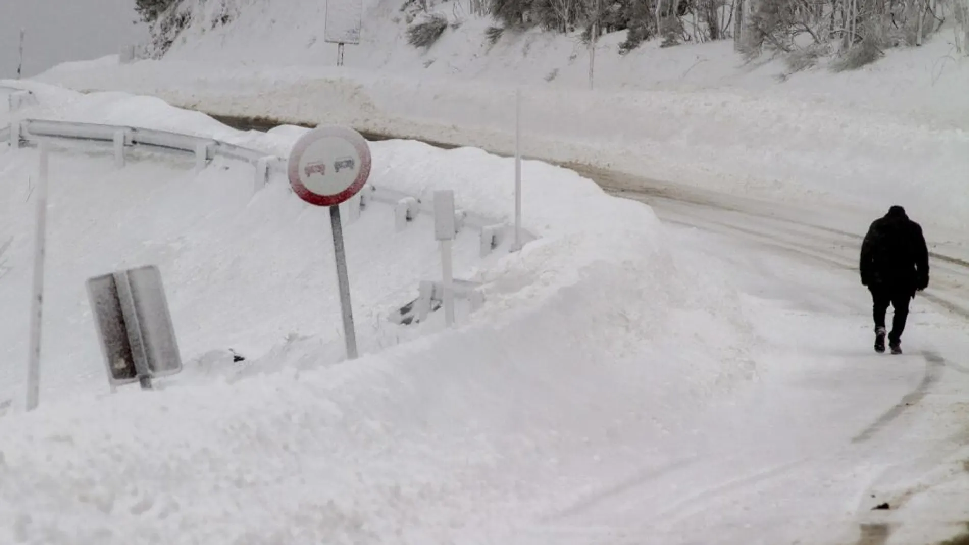 Navacerrada prevé abrir sus estación en el puente de diciembre