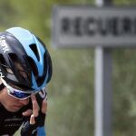 El ciclista británico del equipo Sky, Christopher Froome, en el pelotón, durante la décima etapa de la Vuelta Ciclista a España