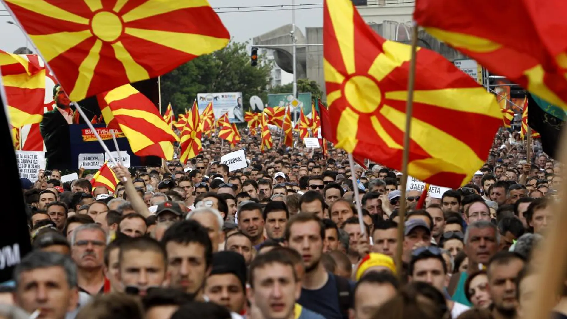 Mnifestación de opositores al gobierno de Gruevski