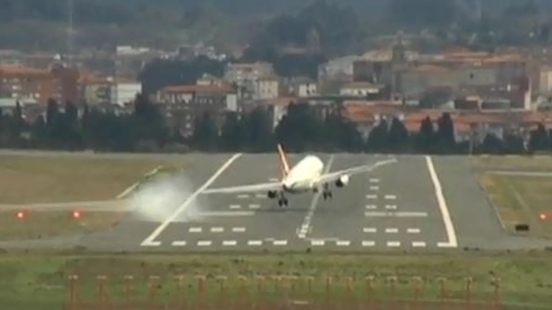 Aterrizajes de infarto en el aeropuerto de Bilbao