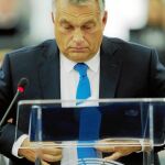 Viktor Orban, ayer, durante su intervención en la sede del Parlamento Europeo en Estrasburgo