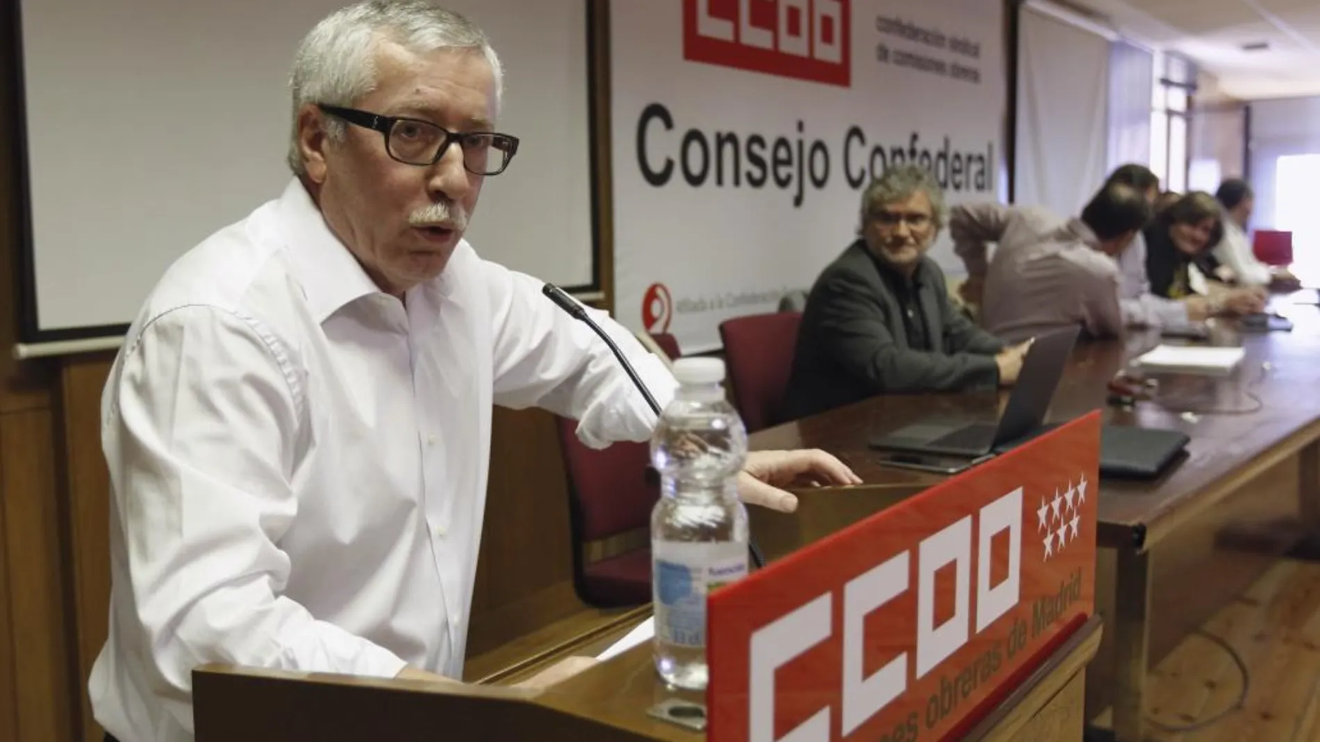El secretario general de CCOO, Ignacio Fernández Toxo en su intervención hoy en la reunión extraordinaria del Consejo Confederal