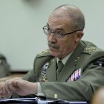 El jefe de Estado Mayor de la Defensa (Jemad), general Fernando Alejandre, comparece ante la Comisión de Defensa del Congreso