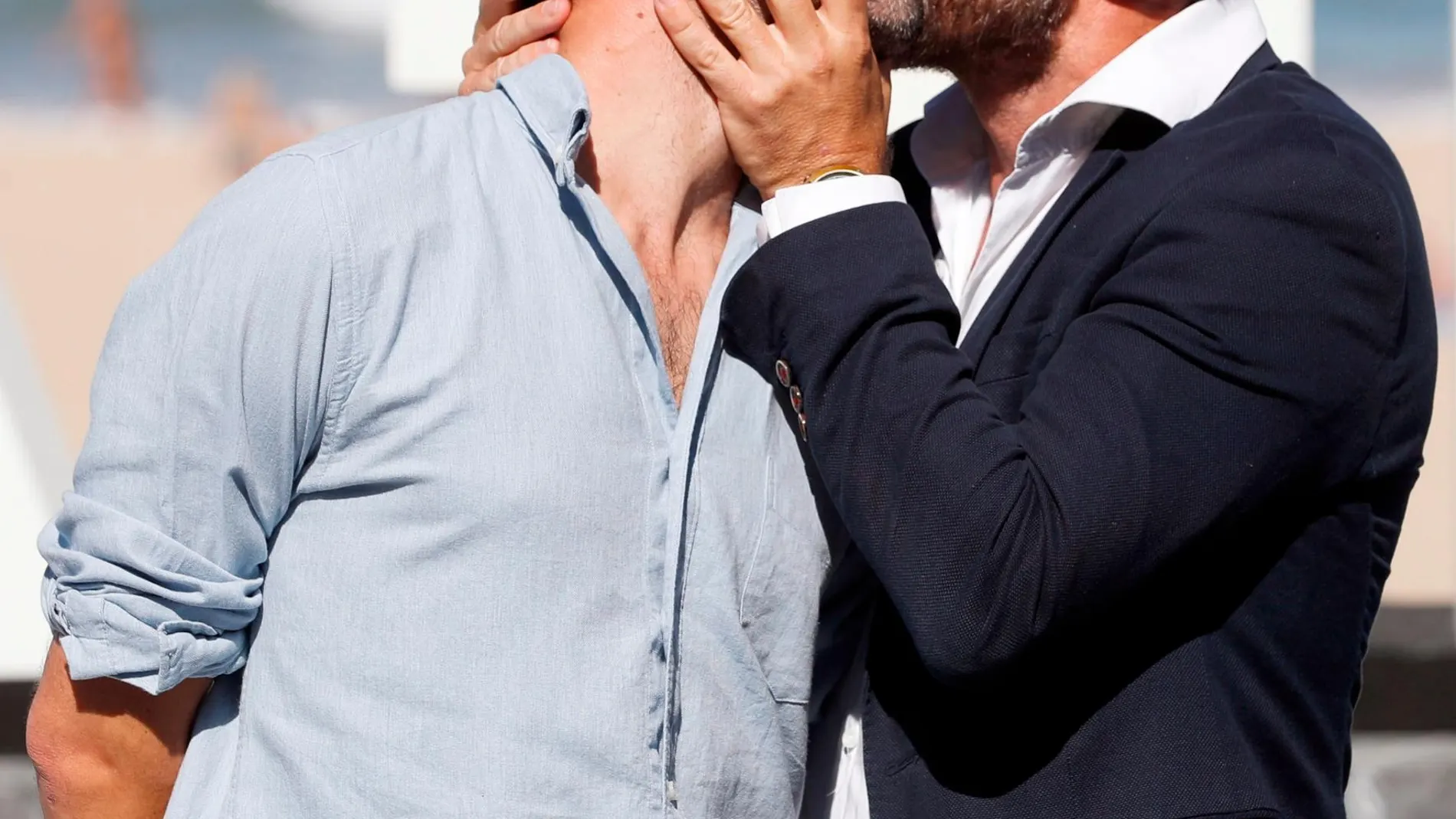 El director Rodrigo Sorogoyen y el actor Antonio de la Torre durante la presentación de "El reino"