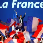  Macron quiere ser presidente de los patriotas frente a los nacionalistas