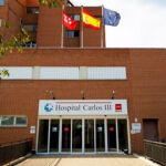 Hospital Carlos III, donde se encuentra ingresada la enfermera afectada por el virus
