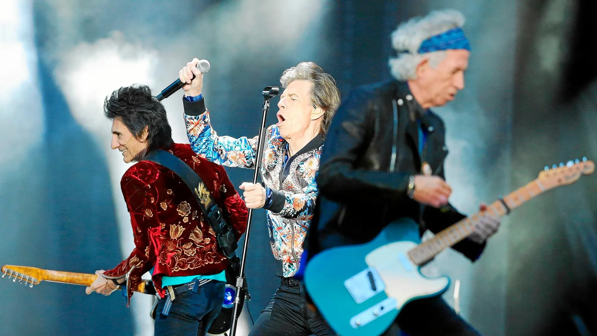 Los Rolling Stones, con Ronnie Wood, Mick Jagger y Keith Richards en la imagen, se formaron hace cinco décadas y mantienen su actividad con rigor empresarial