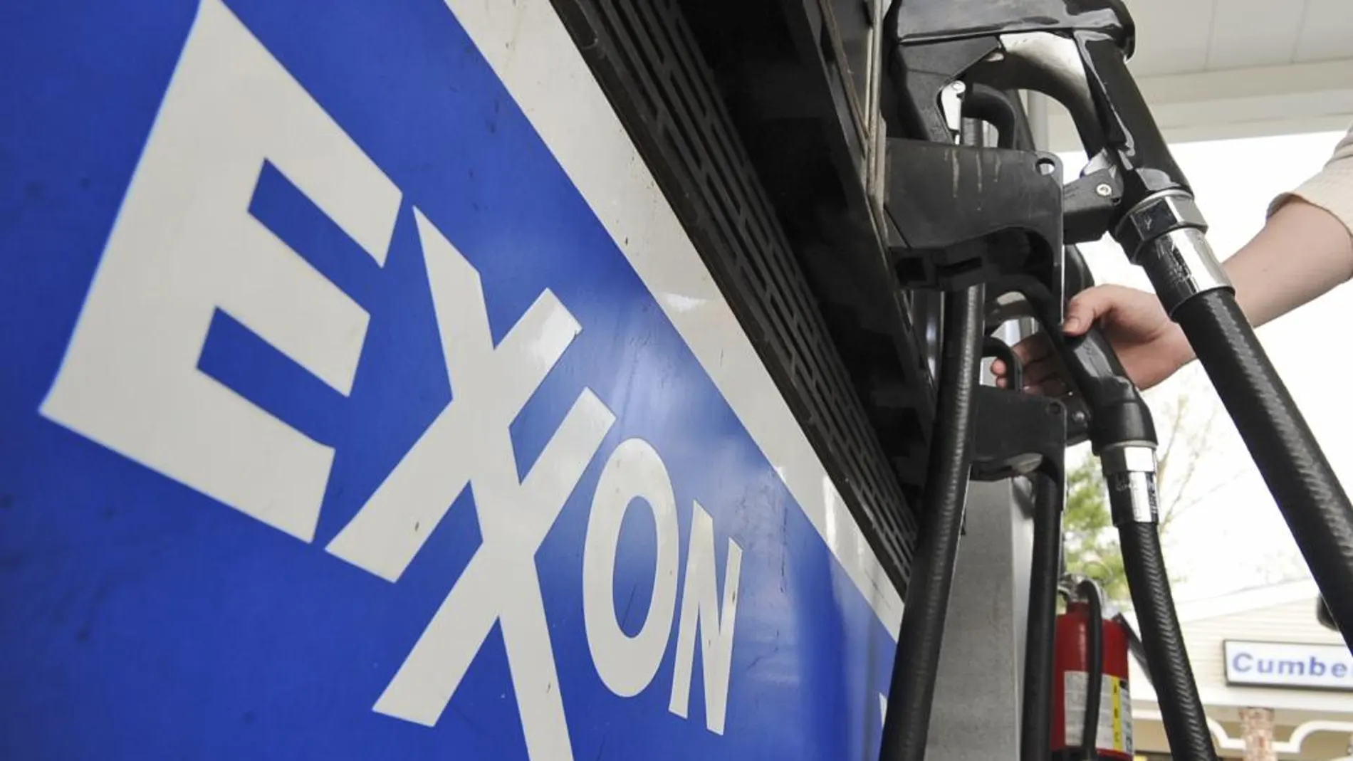 Exxon Mobil también está siendo investigada por su mintió a sus inversores sobre oos riesgos del cambio climático