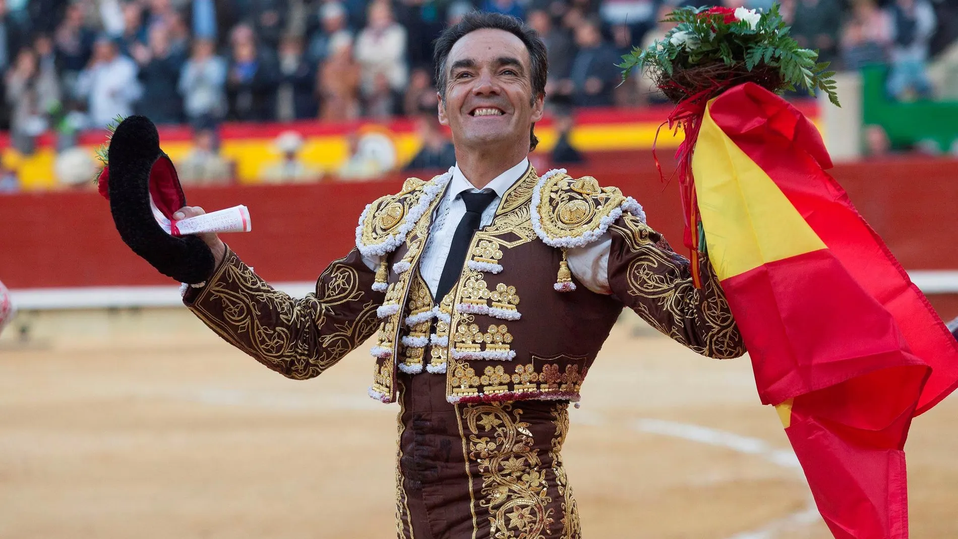 El Cid paseó el único trofeo de la tarde