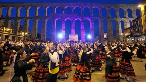 La Jota busca sumarse a la lista del Patrimonio Cultural Inmaterial de la Humanidad