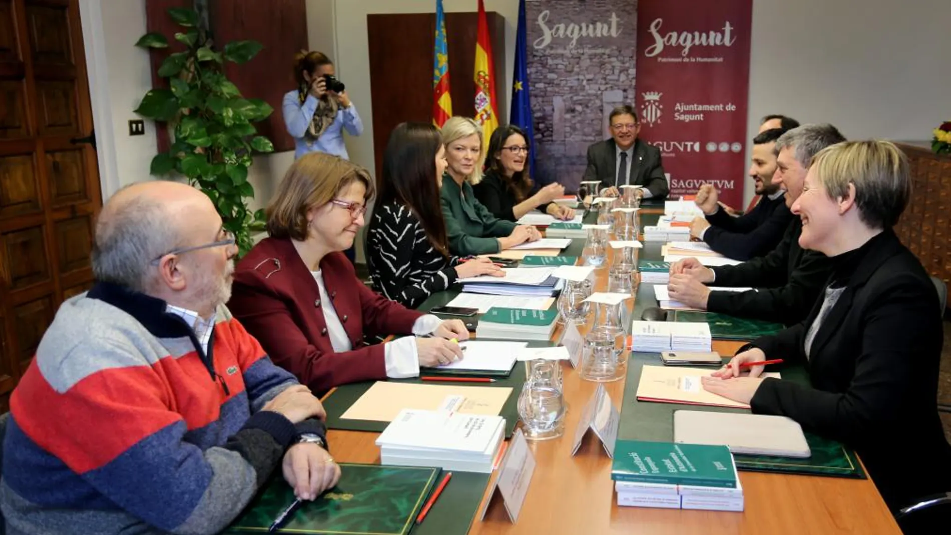El pleno del Consell, reunido ayer en Sagunt, aprobó el decreto de Plurilingüismo de Marzà