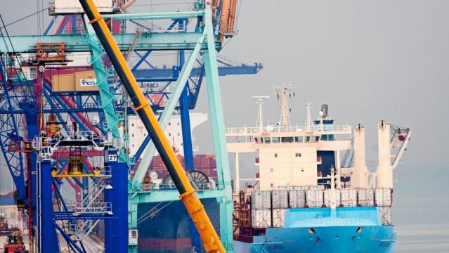 Los otros paros encubiertos redujeron la productividad en los puertos un 35%