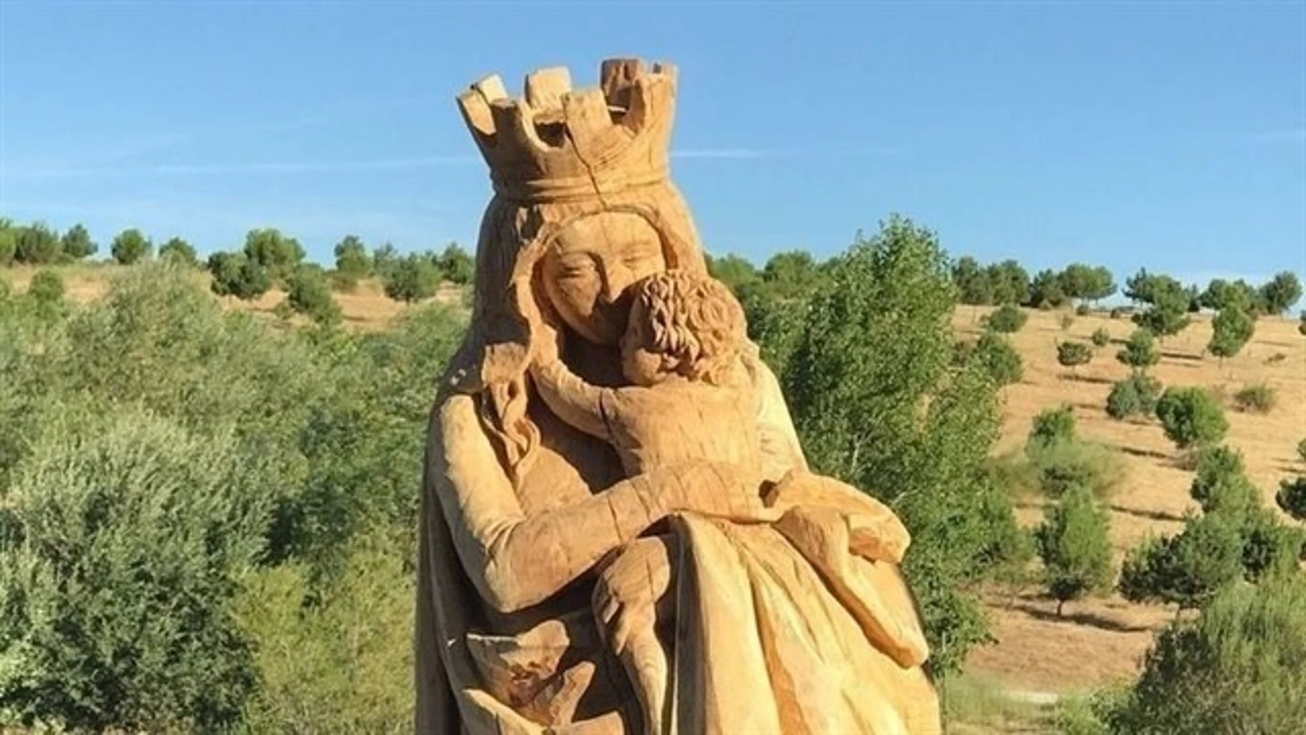 La Virgen del Abrazo, ubicada en el Parque Forestal de Valdebebas / Change.org