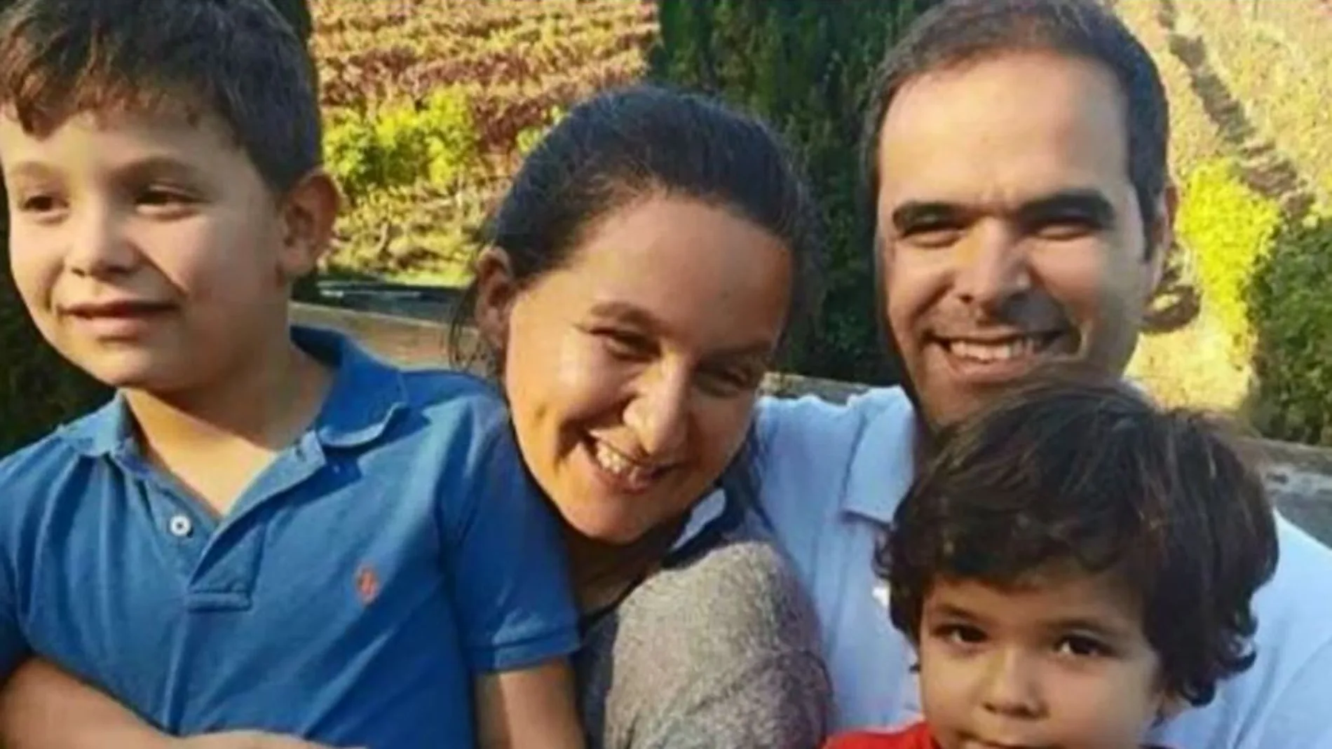 Miguel, su mujer y sus dos hijos murieron calcinados en el interior de su coche