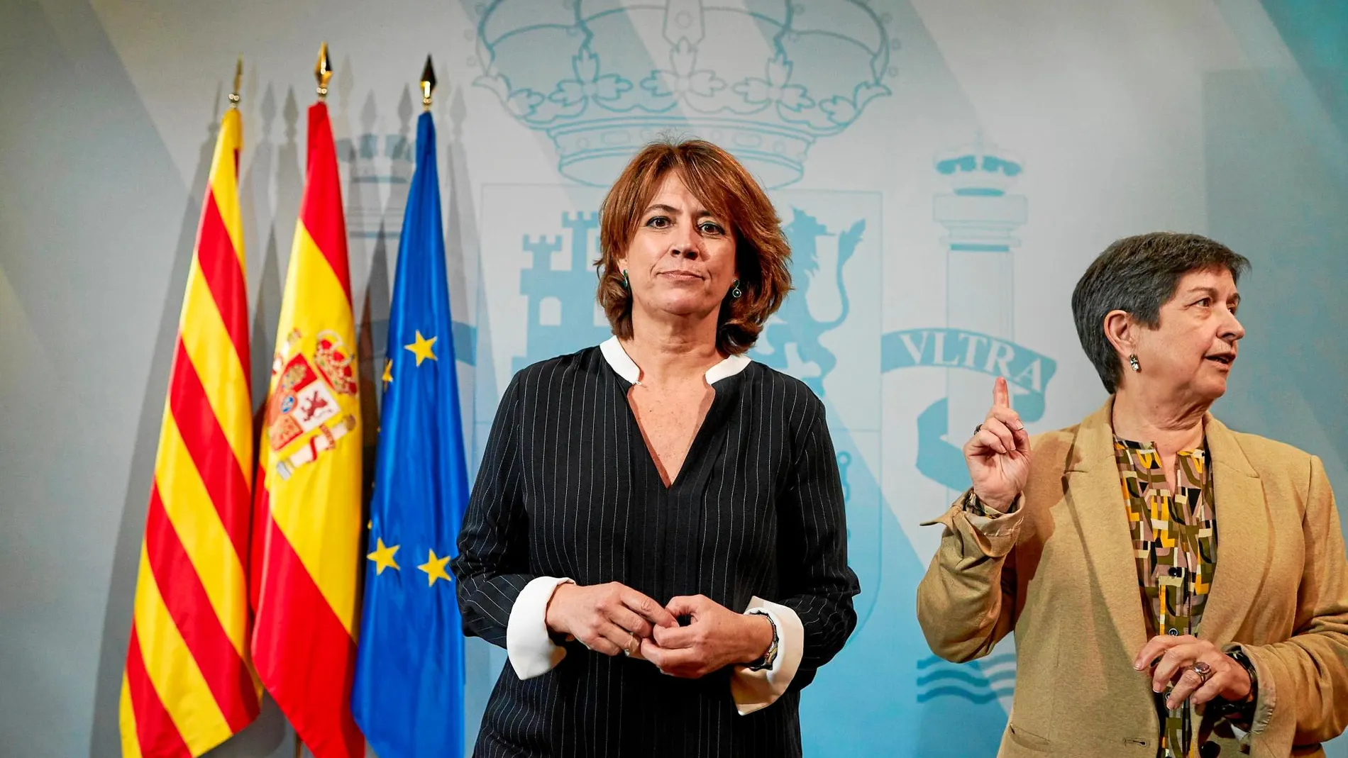 En la imagen, la ministra de Justicia, Dolores Delgado, en una comparecencia junto a la delegada del Gobierno, Teresa Cunillera.