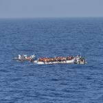 La fragata «Canarias» rescata a 112 personas frente a las costas libias