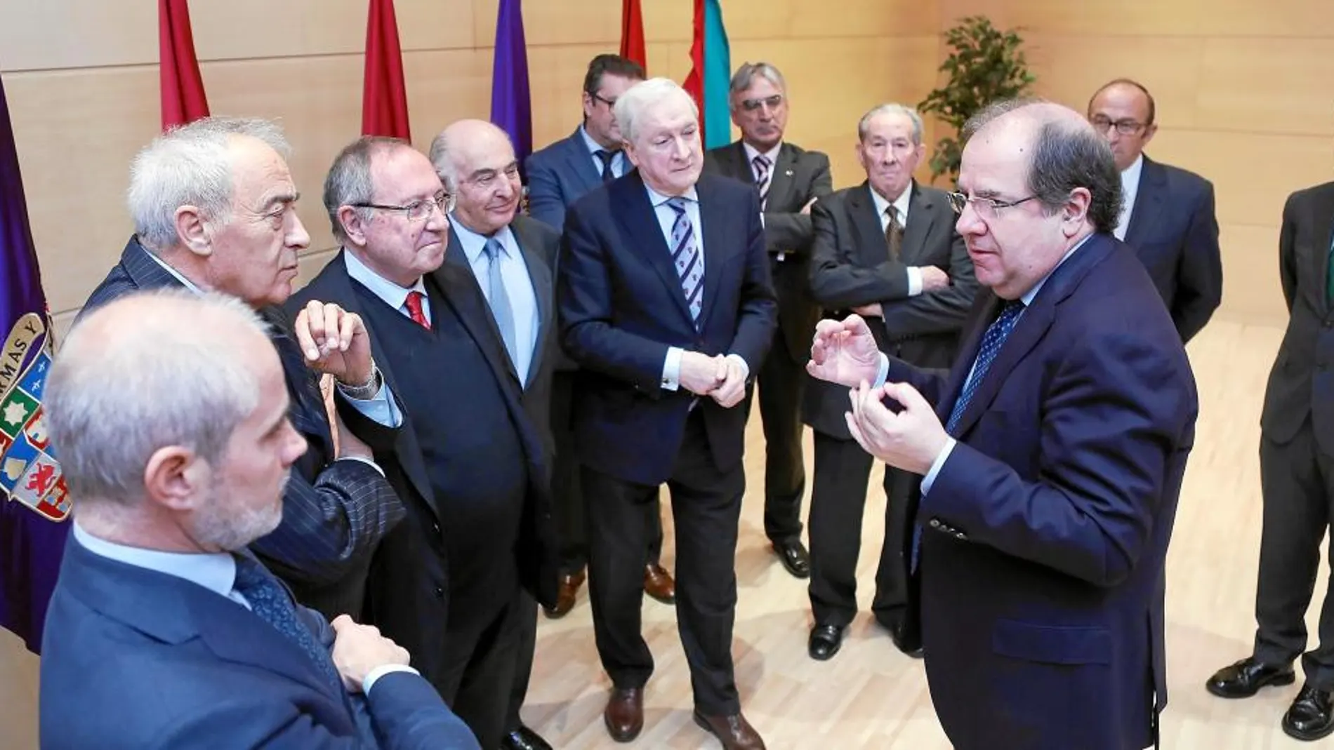 El presidente Herrera durante el último encuentro con representantes de la Cámara de Comercio de España y del Consejo Regional de Cámaras