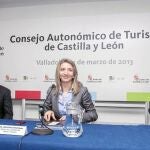 La consejera de Cultura y Turismo, Alicia García, preside el Consejo de Turismo junto a Javier Ramírez y Pablo Trillo