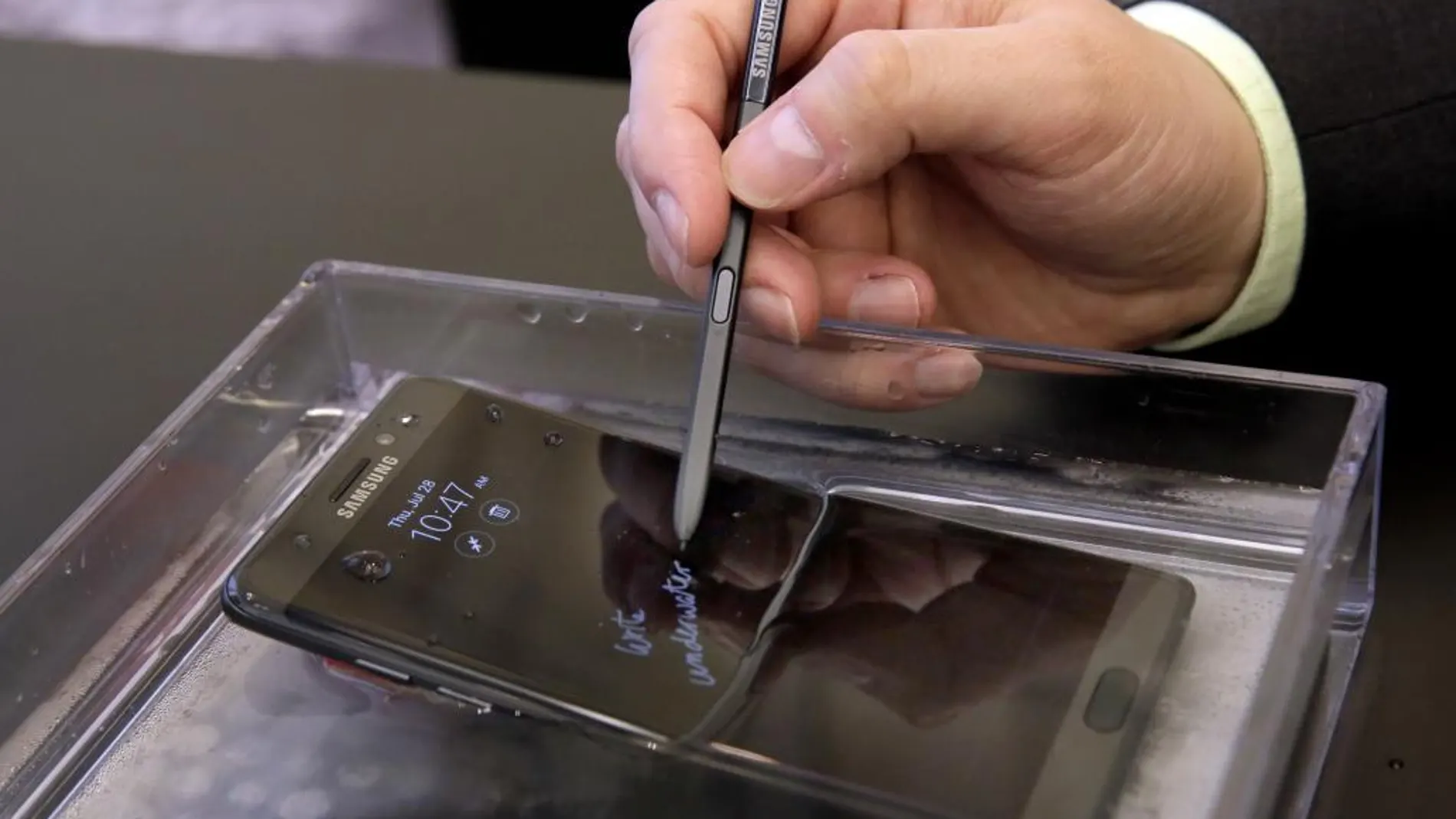 El nuevo teléfono de Samsung es resistente al agua