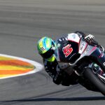 El piloto francés Johann Zarco en Moto2, durante el GOP de Valencia