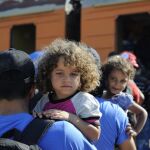 Cientos de refugiados intentan a diario entrar en Europa