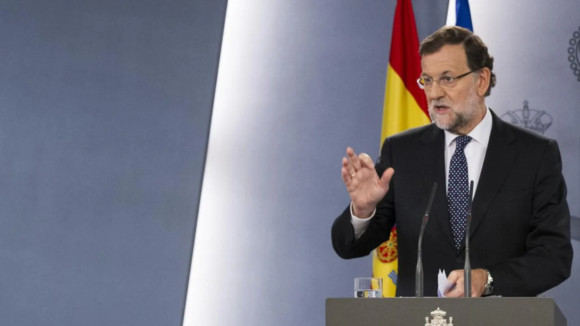 Declaración Institucional del presidente del Gobierno , Mariano Rajoy , en respuesta al acuerdo entre Junts pel sí y la CUP para la independencia de Cataluña