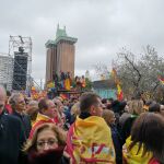 Miles de personas se concentraron en la plaza de Colón