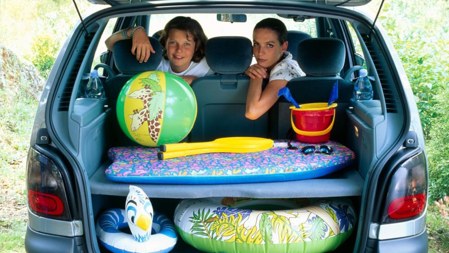 La gran oferta de huecos para guardar de todo y el maletero han sido siempre una de las bazas del Scénic.