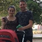 Ignacio y María, los padres que quieren llamar Lobo a su hijo